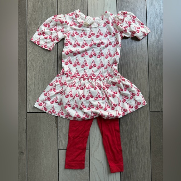 Kate Quinn Red Bamboo Collection Garment - Picture 1 of 5